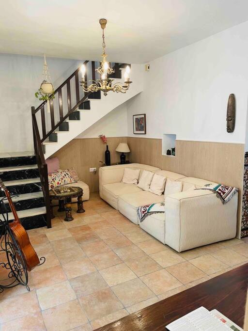 Charming 4 Bedroom Village Home With Patio Mijas Exterior foto